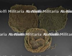 Filets de camouflage de casque britannique. British helmet camouflage nets.