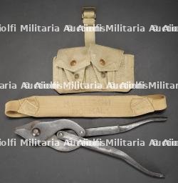 Petits accessoires britannique. Small British accessories.