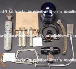 Equipements de vol divers. Miscellaneous flight equipment.