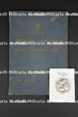 Accessoires RAF britannique. British RAF accessories.