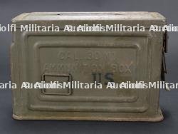 Caisse à munition mitrailleuse 30 US. US .30 Caliber Machine Gun Ammunition Box.