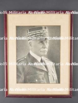 Portrait du Maréchal Pétain. Portrait of Marechal Petain.