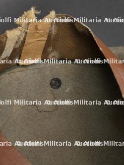 Chapeau de grande tenue de lieutenant du 4eme Régiment des Chasseurs Alpins italien. Lieutenant’s hat of the 4th Italian Alpine Hunters Regiment. — photo 13