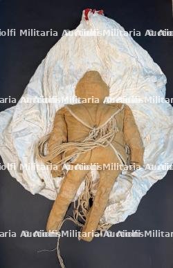 Poupée Rupert ayant participé au D-Day. Rupert Dummy Used During the Normandy Landings.