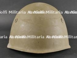 Casque de l’armée Royale italienne. Royal Italian Army helmet.