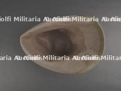 Chapeau de grande tenue d’adjudant du 1er Régiment des Chasseurs Alpins italien. Warrant officer’s hat of the 1st Italian Alpine Fighter Regiment. — photo 18