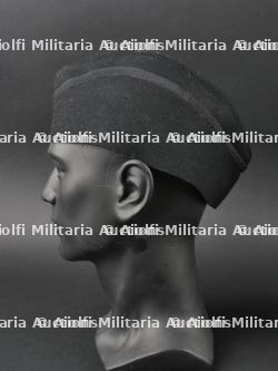 Lot de deux calots des jeunesses fascistes. Set of two caps of fascist youths. — photo 11