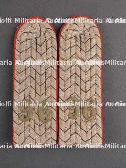 Pattes d'épaule WWI. WWI Shoulder tabs. — miniature 4