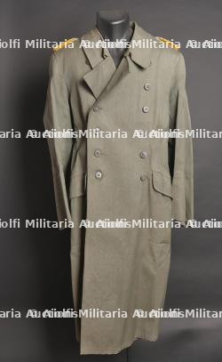 Imperméable officier allemand. German Officer Raincoat.