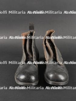 Brodequin type allemand. German style boots.