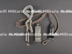 Sifflets allemand. German Whistles.
