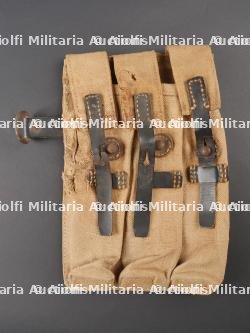 Porte chargeur MP 40. MP 40 Magazine Holder.