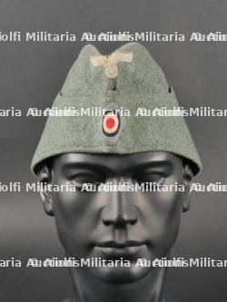 Calot Heer précoce. German garrison cap.