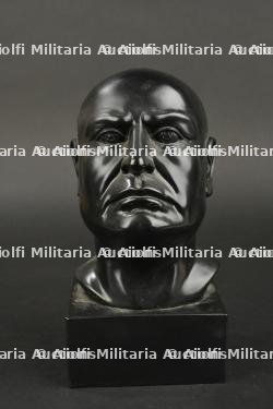 Buste de Benito Mussolini. Benito Mussolini bust. — photo 6