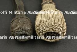 Accessoires de sabre allemand. German saber accessories. — miniature 3