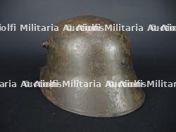 Stahlhelm M16 feldgrau stigmate de combat - ww1 german steel helmet with battle damage — photo 5