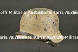 Casque camouflé. German camouflaged helmet.