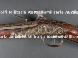 Fusil de chasse à silex du XVIIIè par JF Mouillet arquebusier à Liège de 1715 à 1732. — photo 6