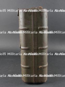 Caisse de grenade à manche. — photo 4