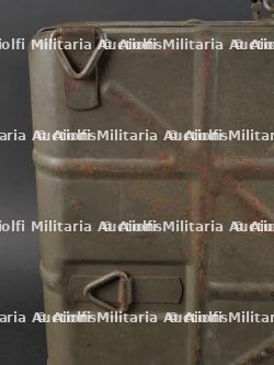 Caisse à grenade allemande. — miniature 2