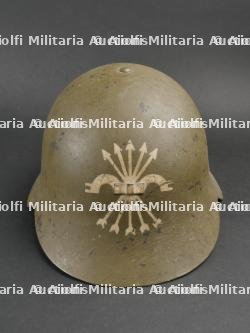 Casque espagnol modèle 1934 avec insigne Phalangiste — photo 1