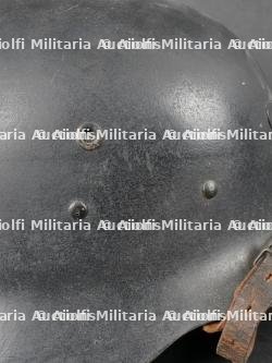 Casque Espagnol Z42 avec plaque de ceinturon et médaille. — photo 11