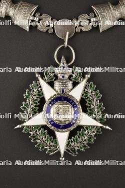 Ordre Militaire de la tour et l’épée 2° type — miniature 3