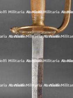 Epée d'officier milieu du XIXe cadeau des anciens sous officiers du 11e de Ligne à leur ancien colonel le Général Bertrand — miniature 5