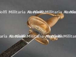 Epée d'officier milieu du XIXe cadeau des anciens sous officiers du 11e de Ligne à leur ancien colonel le Général Bertrand — miniature 9