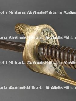 Sabre d'officier supérieur d'infanterie modèle 1855 avec sa gaine de protection. — miniature 18
