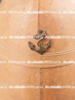 Casque colonial modèle 1886 en cuir — photo 2