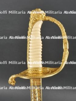 Rare et beau sabre d'officier supérieur de marine dans son coffret offert par les instructeurs canonniers du Souverain en 1884 au Commandant Alquier — miniature 14