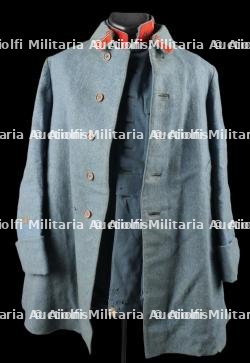 Ensemble veste et manteau bleu horizon du Lieutenant Paul Butruille du 46e d'Artillerie