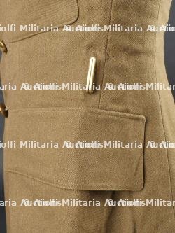 Vareuse de Lieutenant de l'artillerie. — photo 14