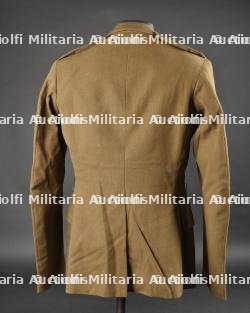 Vareuse de Lieutenant de l'artillerie. — photo 16