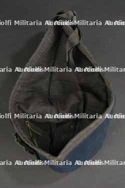 Calot Cameronians. — miniature 2