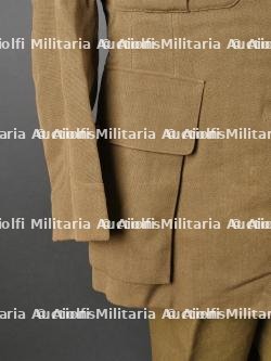 Uniforme de capitaine de l'artillerie. — miniature 8