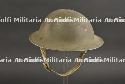 Casque britannique. — miniature 1