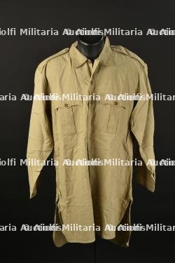 Chemise tropicale britannique. — miniature 1