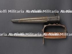 Trench Knife.
