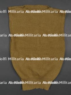 Pull et chaussettes US. — miniature 7
