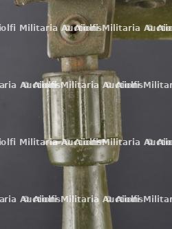 Pelles pliantes. — miniature 21
