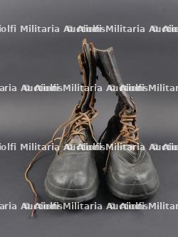 Shoe Pack.