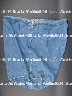 Sac à paquetage en denim.