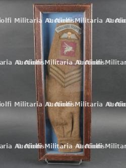 Manche d'un battle dress parachutiste britannique.