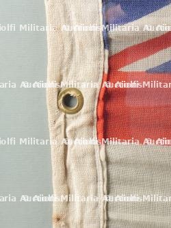 Drapeau du LST 575 britannique de Juno Beach. — miniature 6