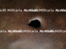 Coque de casque US de la 29ème DI US avec impacts. — miniature 5