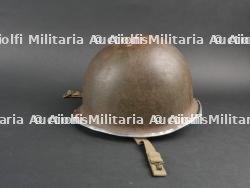 Coque de casque US de la 29ème DI US avec impacts. — photo 6