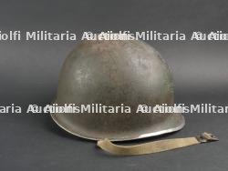 Casque de la 2ème DI US avec impact et identifié. — photo 8