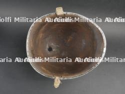 Casque de la 2ème DI US avec impact et identifié. — photo 10